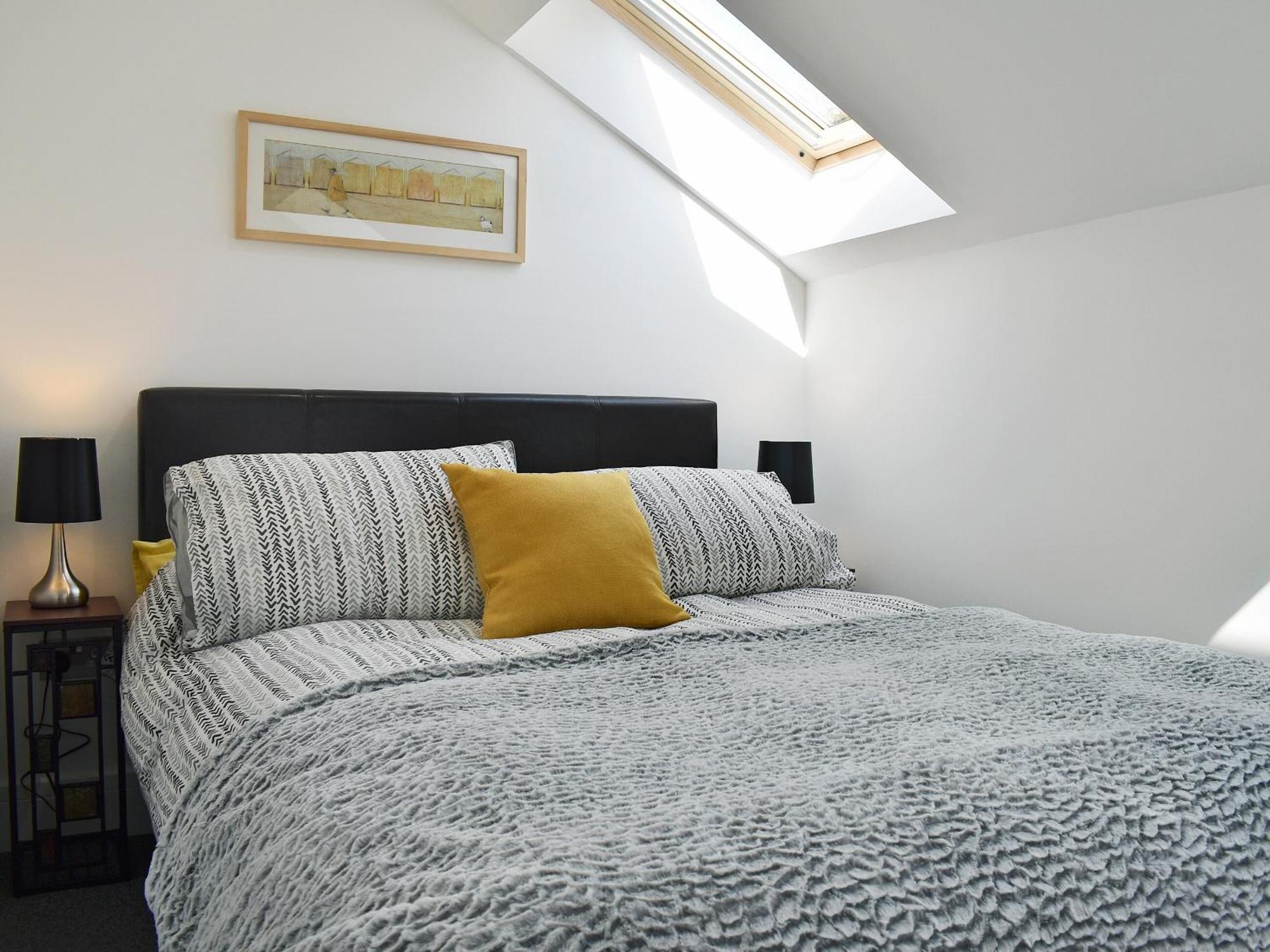 Perivale Lodge Лидни Екстериор снимка